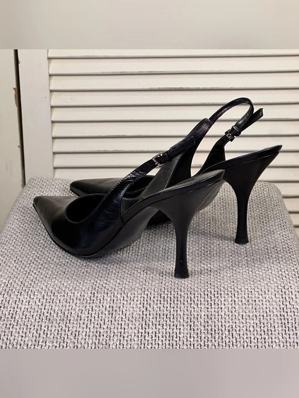 Guess Black Leather Pointed-Toe Slingback Heels